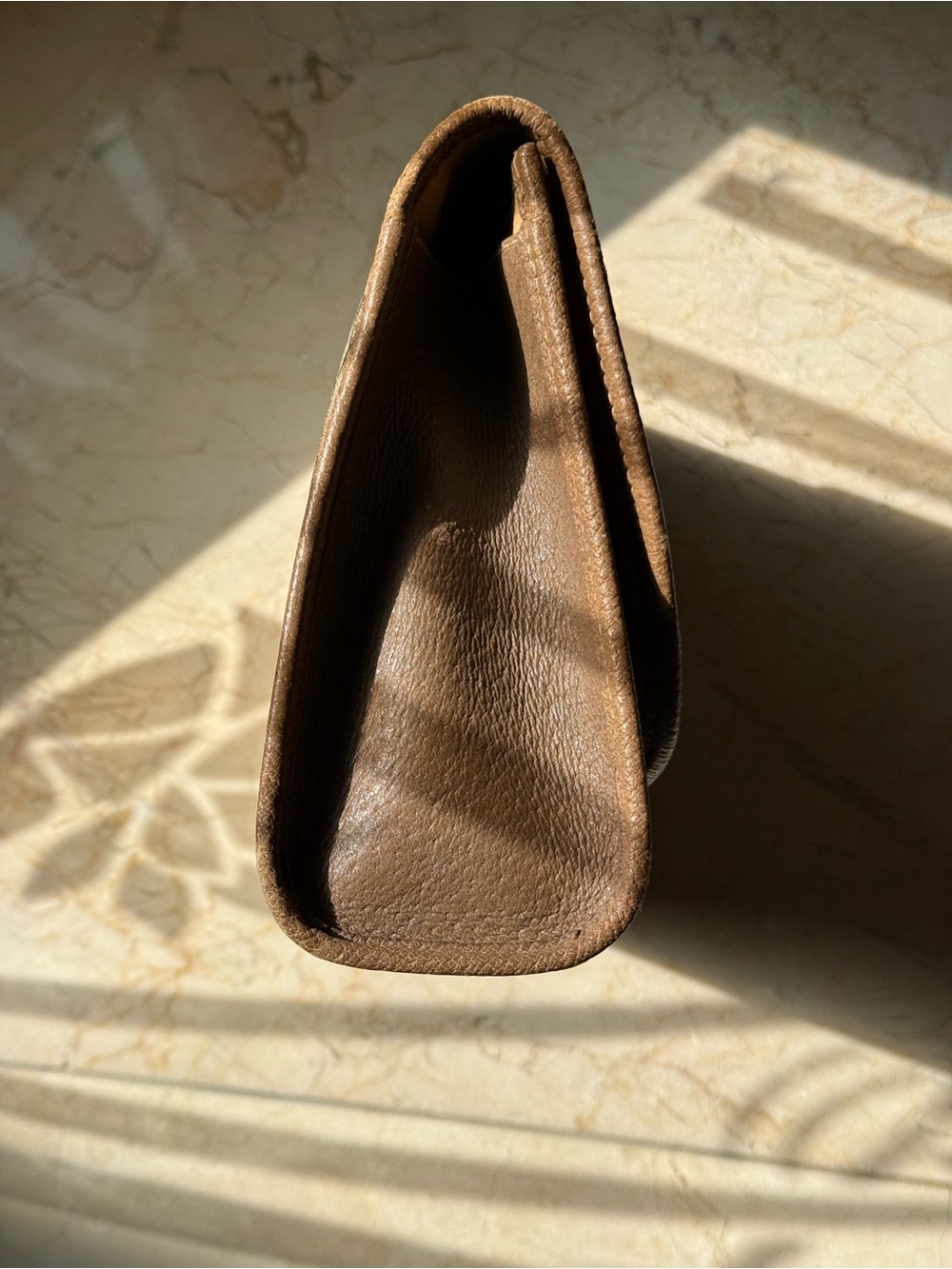 Gucci Brown Monogram Canvas Fold-Over Clutch with Green-Red Web - Picture 4 of 11